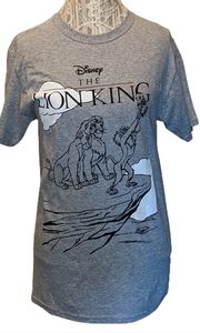 Disney Lion King Mufasa Simba SZ Sm Gray Graphic Tee
